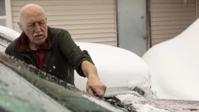 thumbnail - S24:E3 The Snow Must Go On