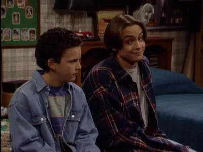 thumbnail - S1:E19 Kid Gloves