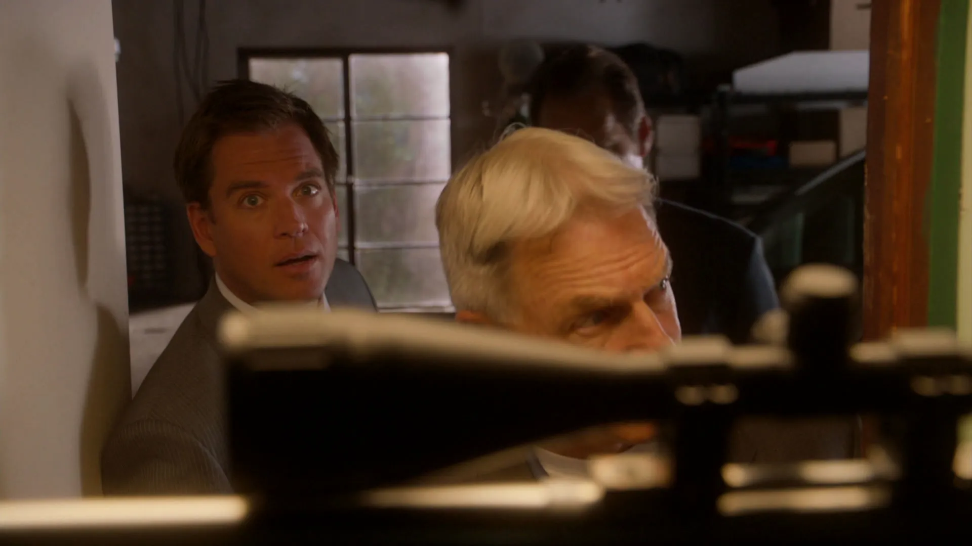 thumbnail - S9:E4 Enemy on the Hill