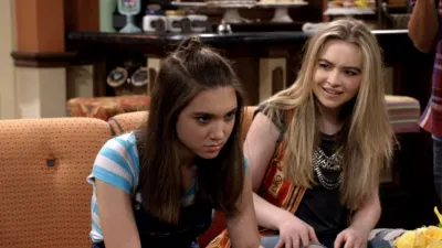 thumbnail - S3:E11 Girl Meets the Real World