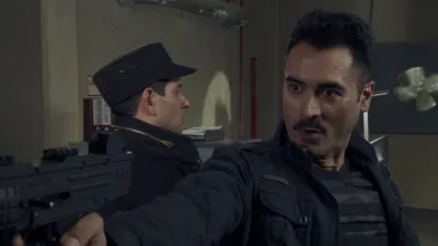 thumbnail - S3:E9 Escurridizo