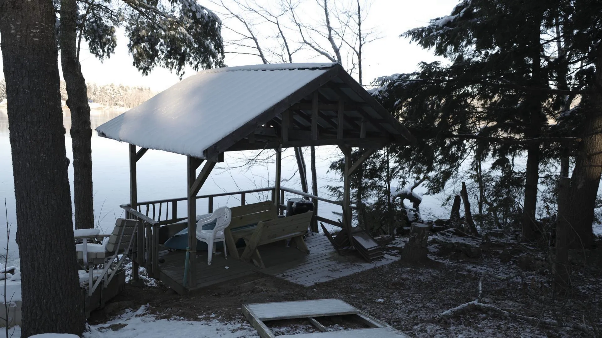 thumbnail - S10:E7 Solid Foundation on Pleasant Pond