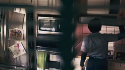 thumbnail - S1:E9 Creepy Encounters