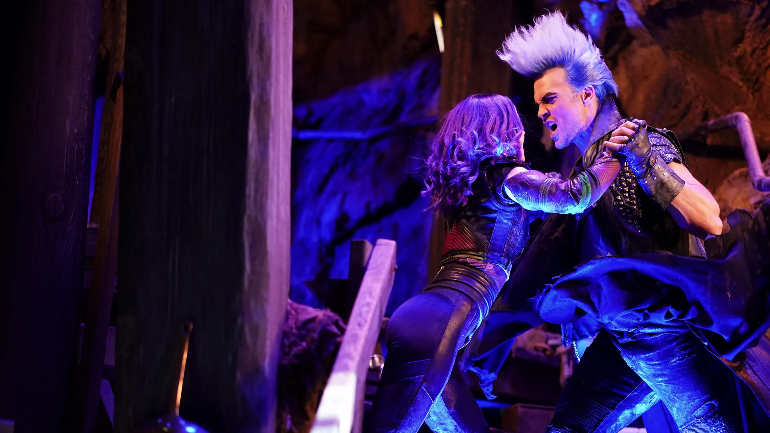 "Do What You Gotta Do" | Descendants 3 Music Video