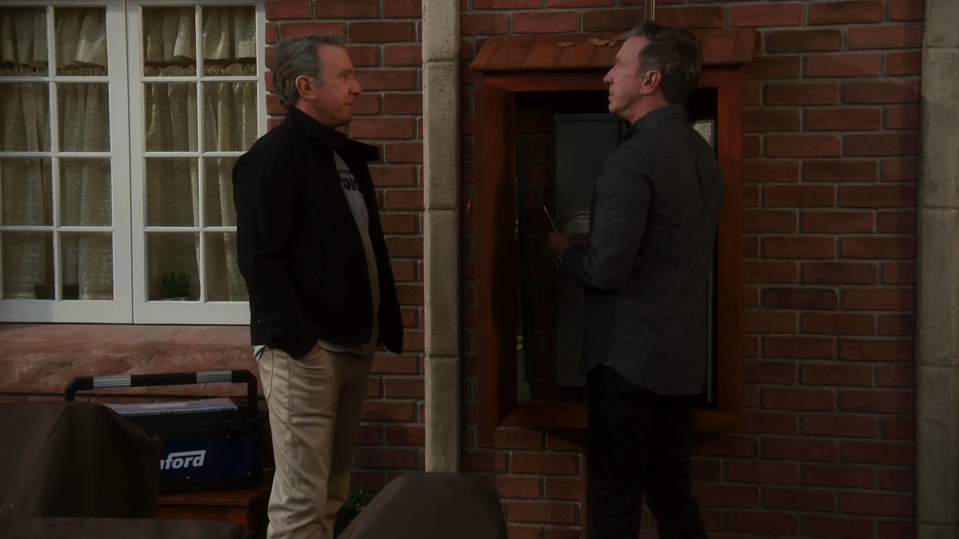 thumbnail - S9:E2 Dual Time