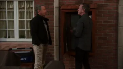 thumbnail - S9:E2 Dual Time