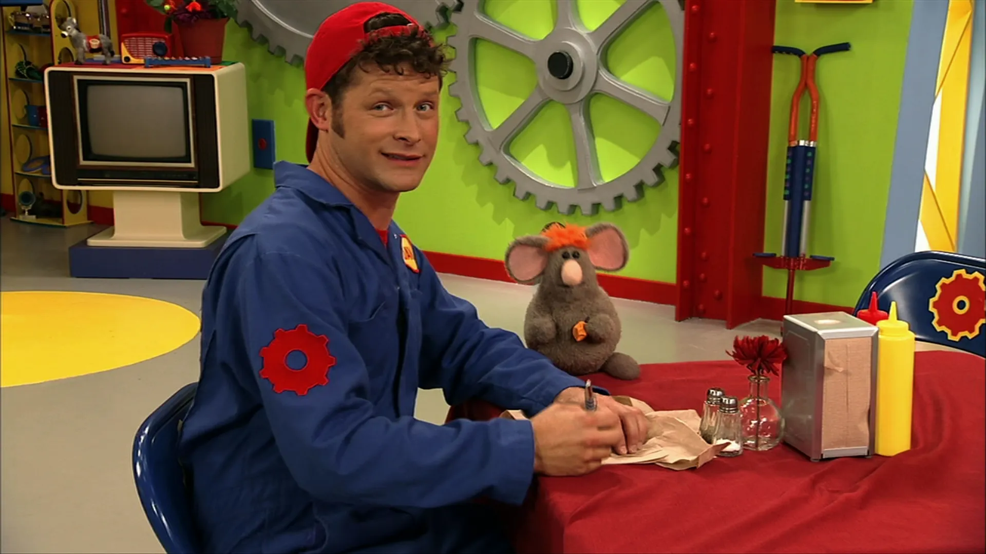 thumbnail - S3:E2 The Idea Cafe