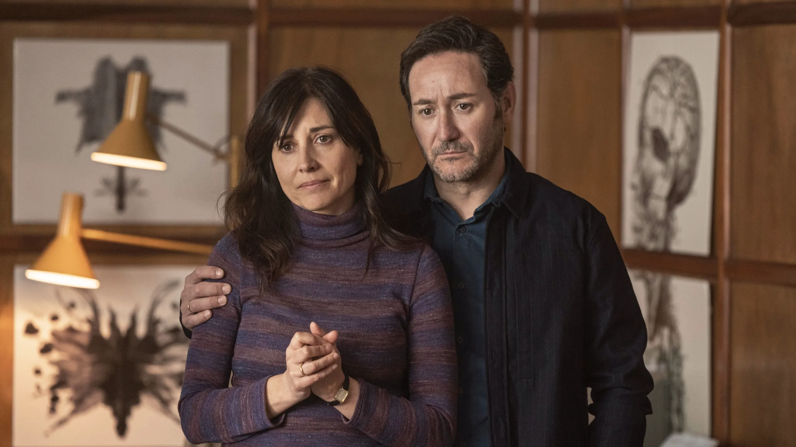 thumbnail - S1:E6 The Girl With the Dragon on Her Back