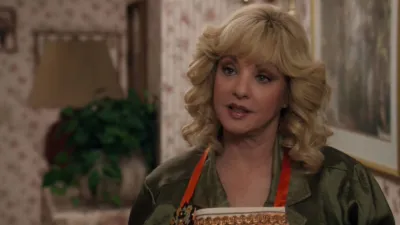 thumbnail - S10:E8 Another Turkey in the Trot