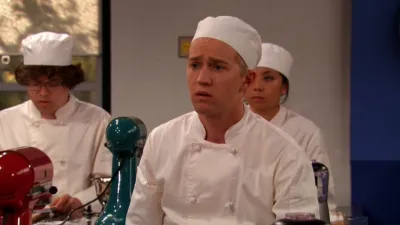 thumbnail - S4:E11 Teddy's Choice