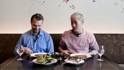 thumbnail - S10:E1 $6 Sauce Vs. $185 Sauce