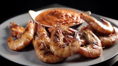 thumbnail - S1:E3 Cooking with Chili