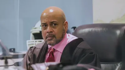 thumbnail - S8:E14 Court Cam - 814