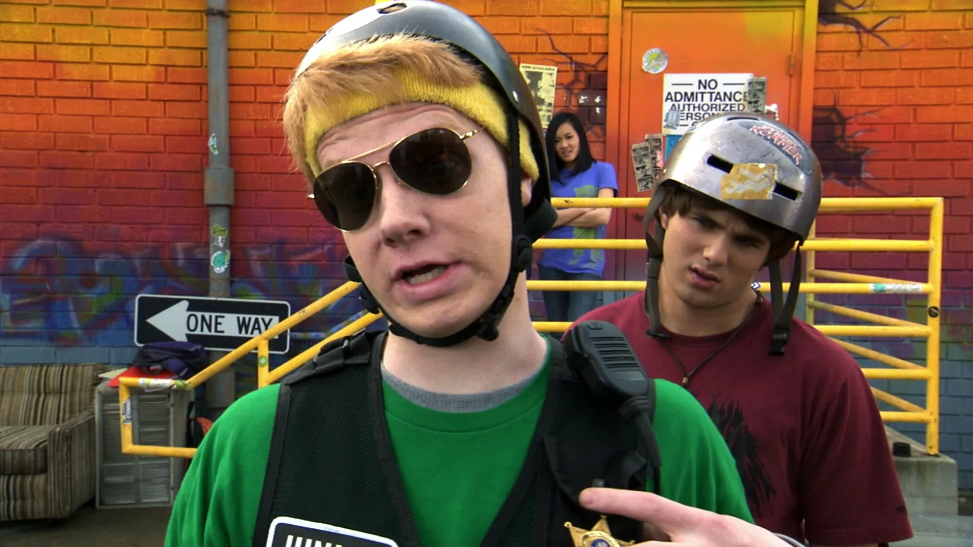 thumbnail - S2:E13 Luther Waffles: Skate Cop