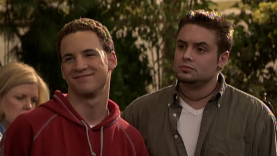 thumbnail - S7:E19 Brotherly Shove