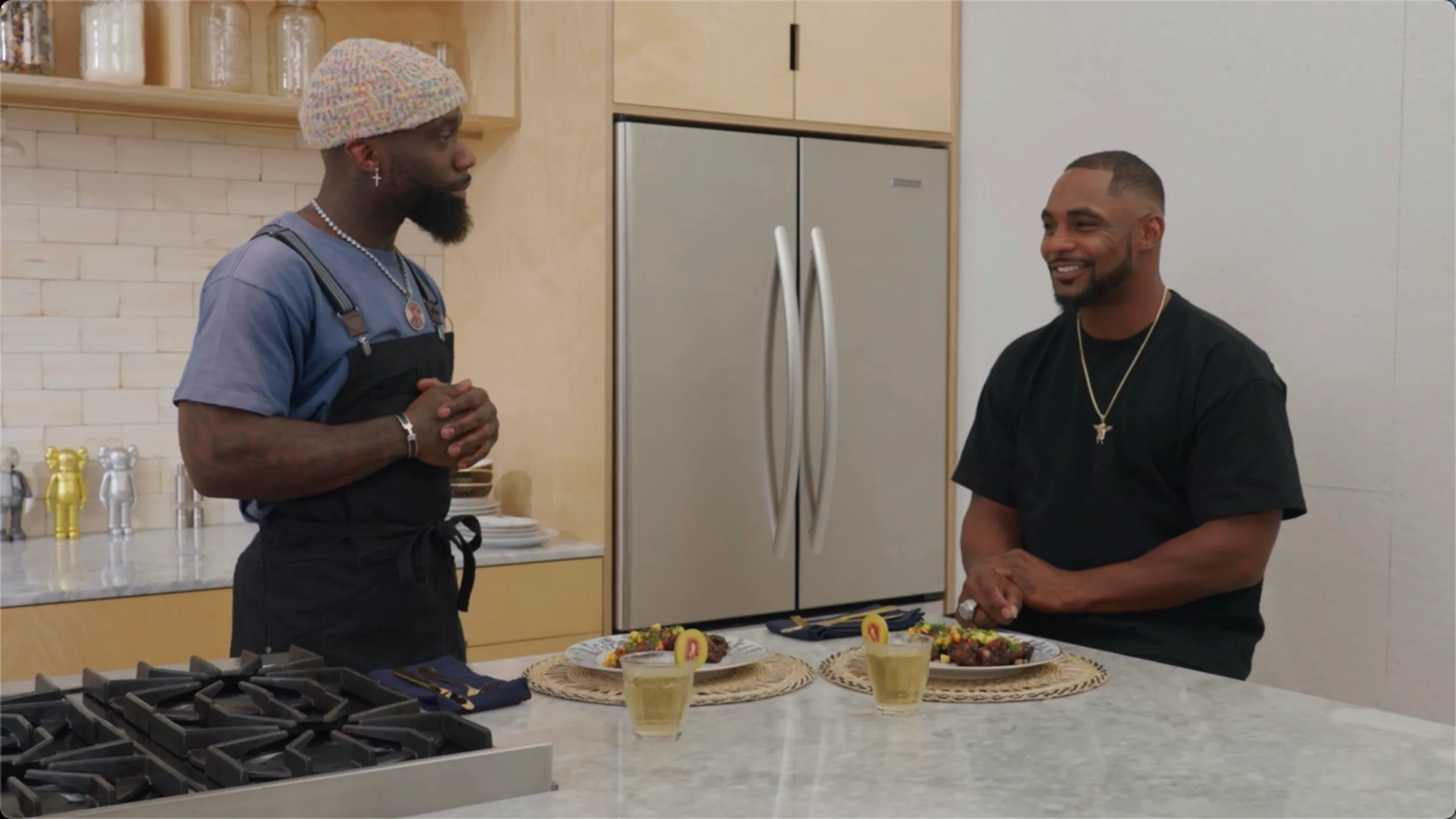 thumbnail - S1:E3 End Zone Eats: Pineapple Wings