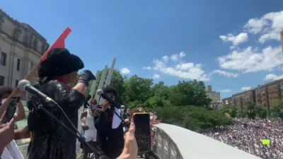 thumbnail - S1:E6 2000s: Y2gay