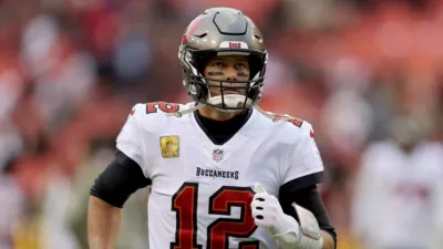 thumbnail - S1:E10 The Wheel