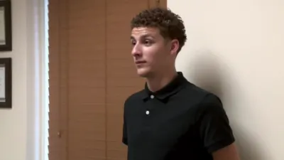 thumbnail - S3:E6 Does She Have My Ears?