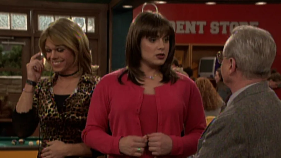 thumbnail - S7:E11 What a Drag