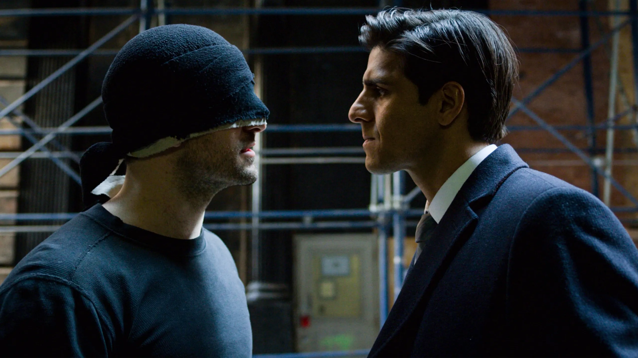 thumbnail - S3:E8 Upstairs/Downstairs