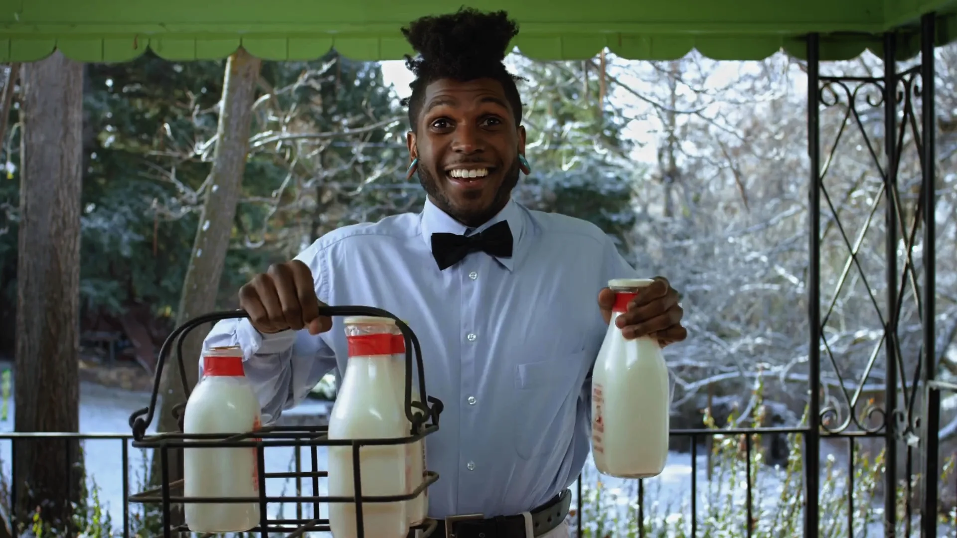 thumbnail - S1:E3 About Dominos and Cats