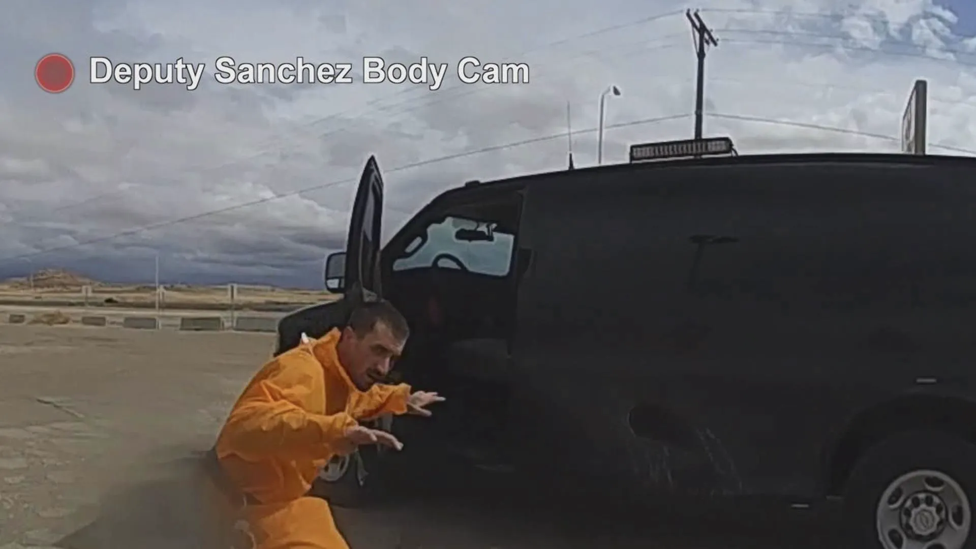 thumbnail - S9:E1 Crying Wolf