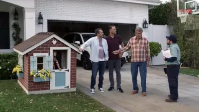 thumbnail - S4:E9 Four Short Fairy Tales