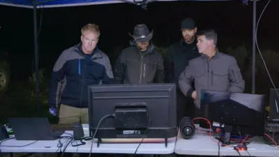 thumbnail - S4:E13 Everything in the Air All at Once