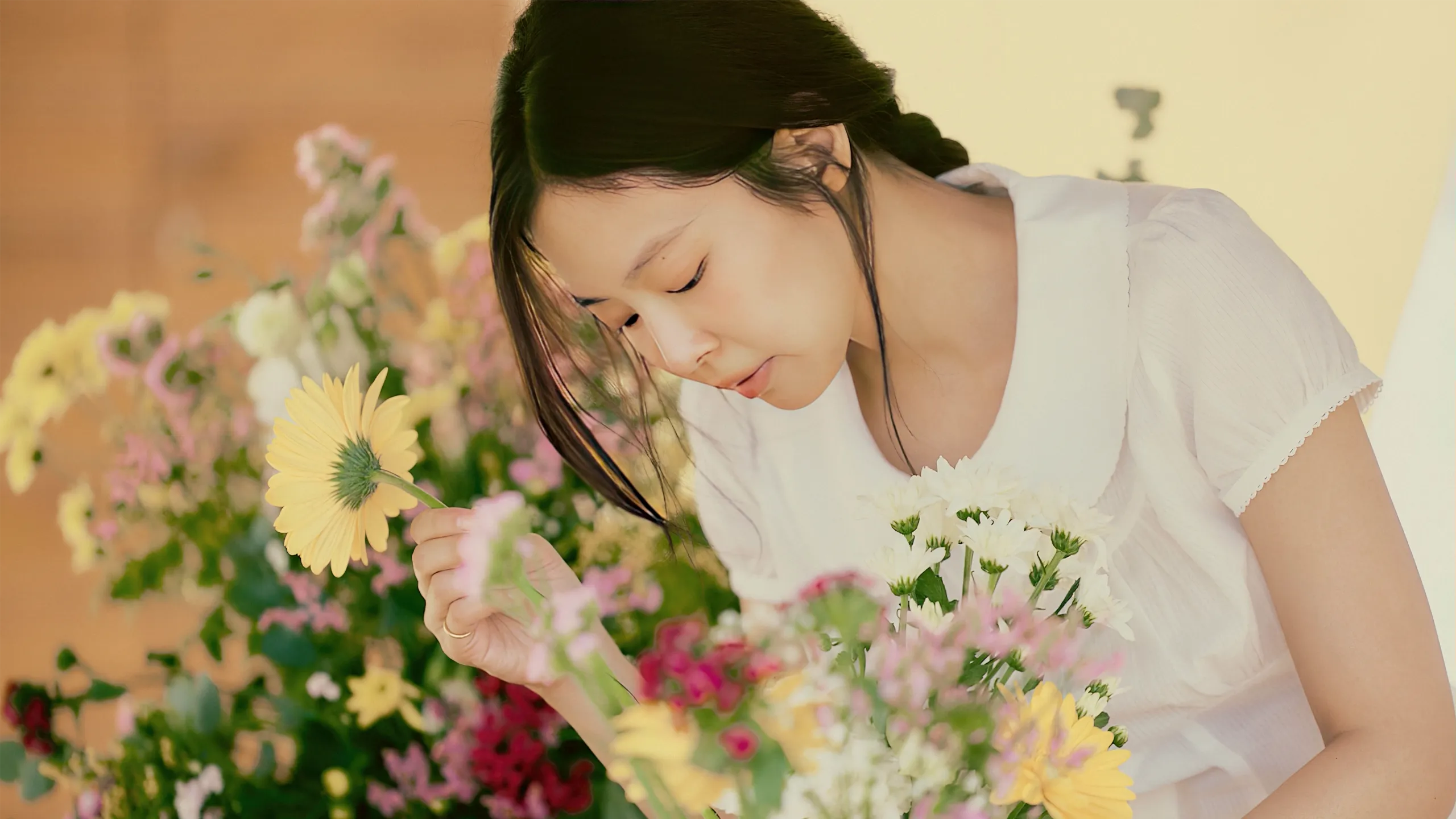 thumbnail - S1:E13 Episode 13