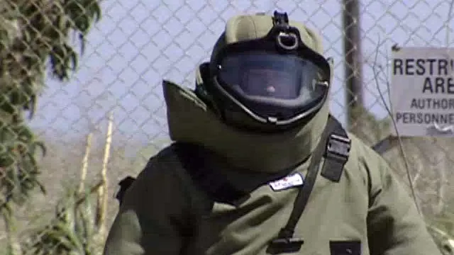 thumbnail - S5:E8 Lawless