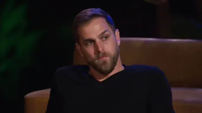 thumbnail - S3:E7 I'm Coming Four You