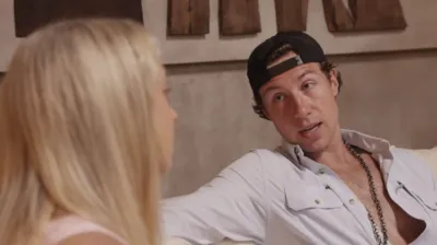 thumbnail - S1:E8 Secret Snake