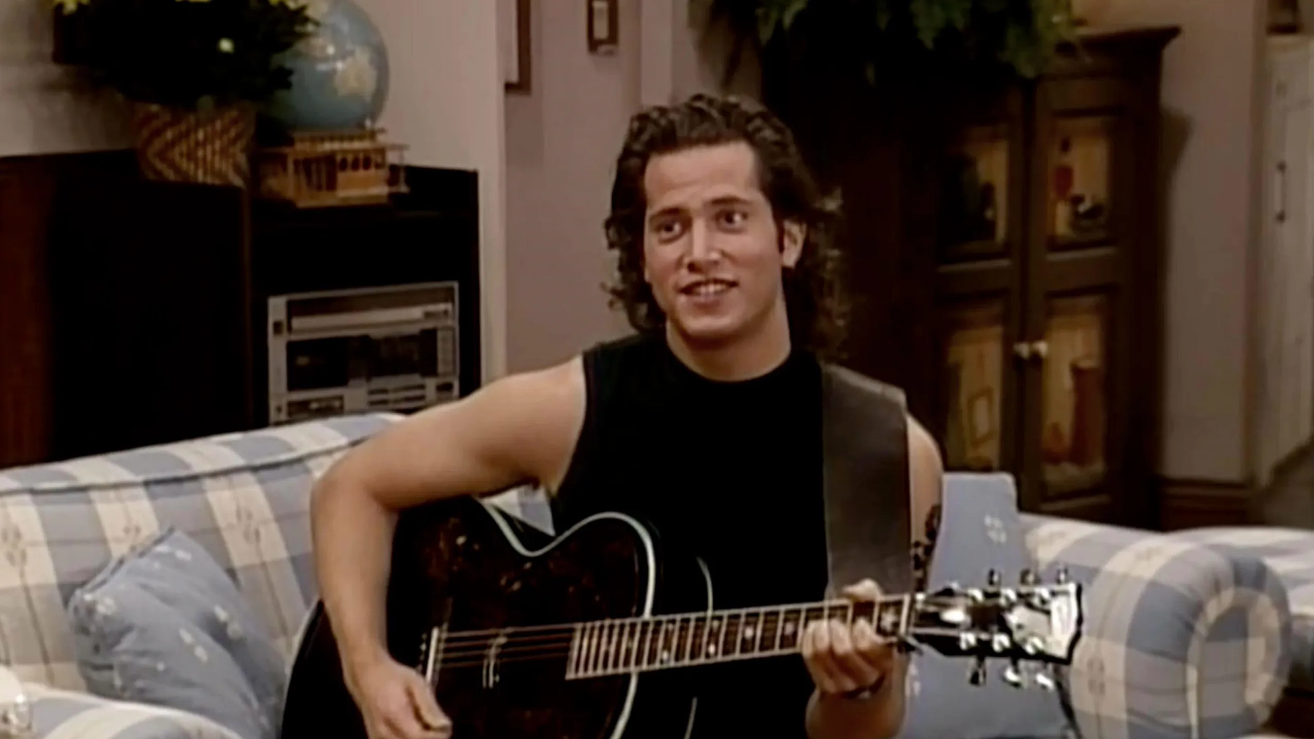 thumbnail - S8:E12 D.J.'s Choice