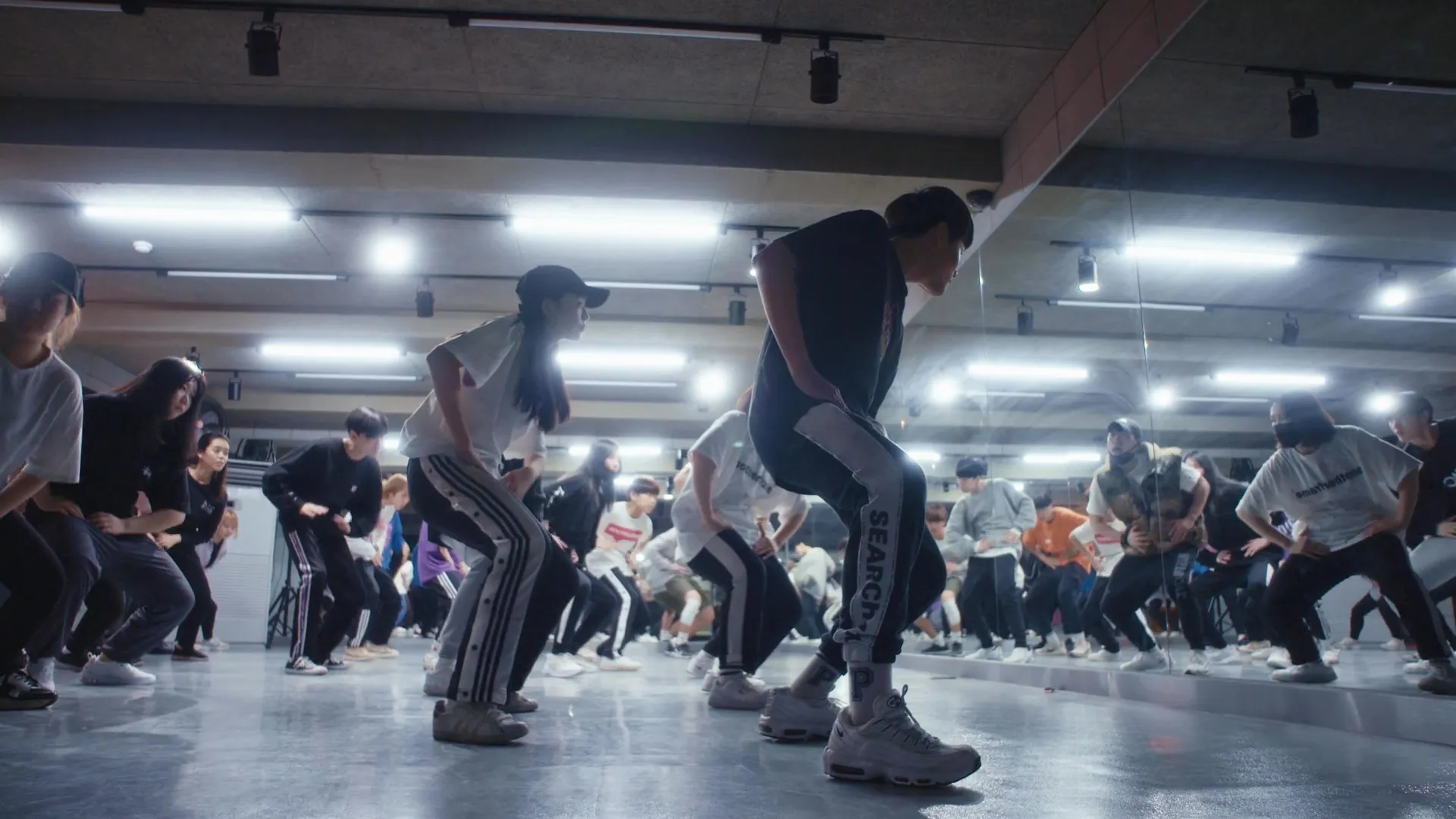 thumbnail - S1:E4 K-POP Machine