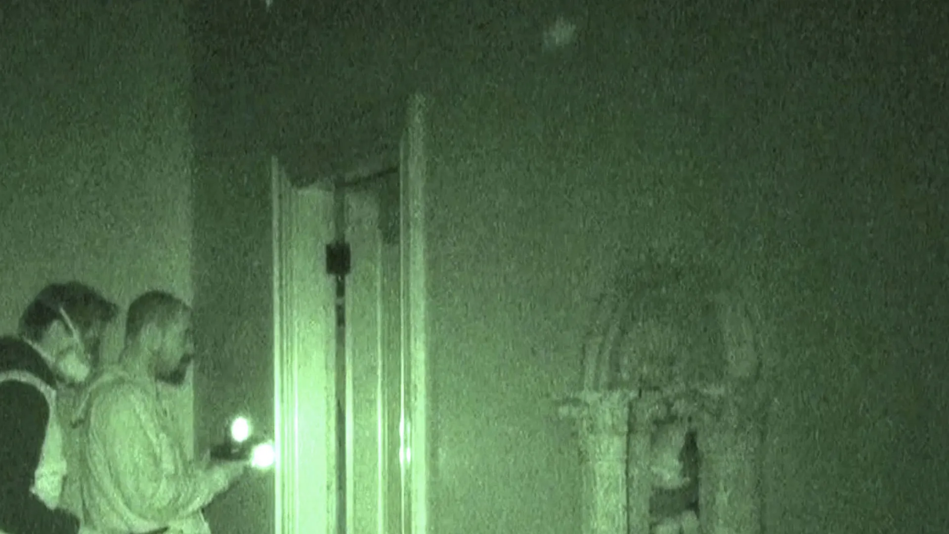thumbnail - S9:E6 Haunted Victorian Mansion