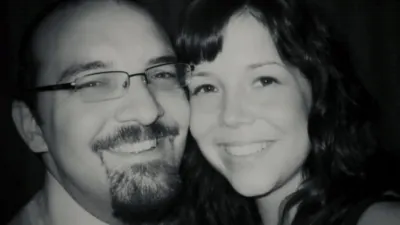 thumbnail - S1:E6 Lover or Liar