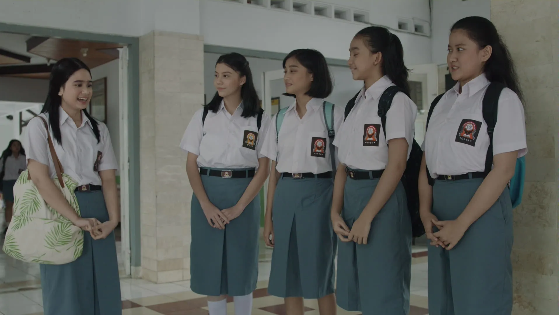 thumbnail - S1:E6 Kampung Gang VS Dahlia