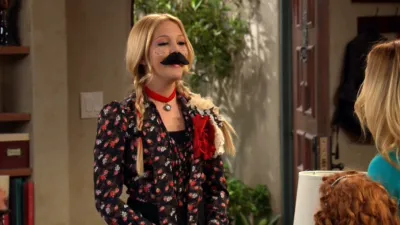 thumbnail - S3:E13 Stan Gets Married