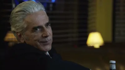 thumbnail - S6:E10 Trust