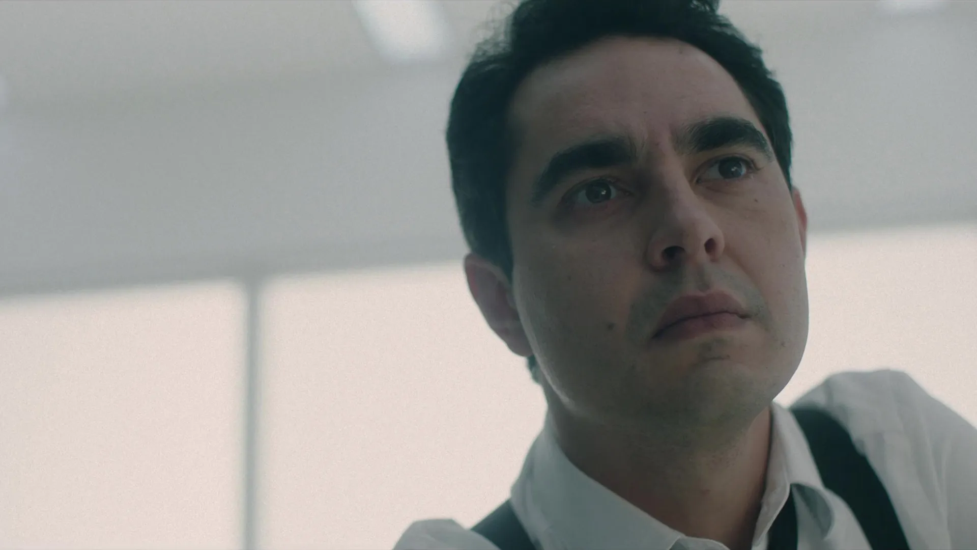 thumbnail - S6:E9 Execution