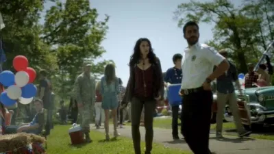 thumbnail - S2:E2 The Son Also Rises