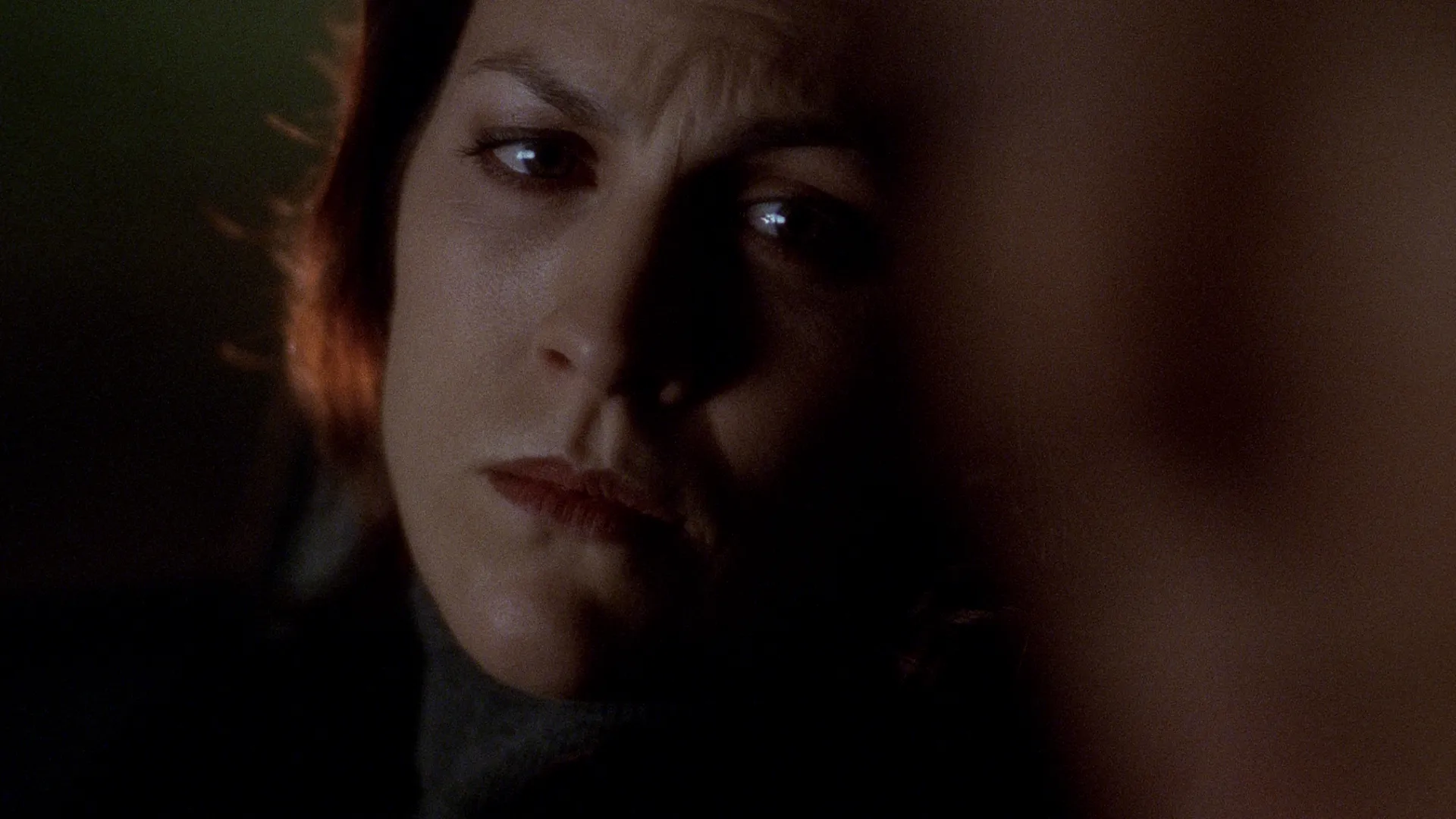 thumbnail - S9:E12 Underneath