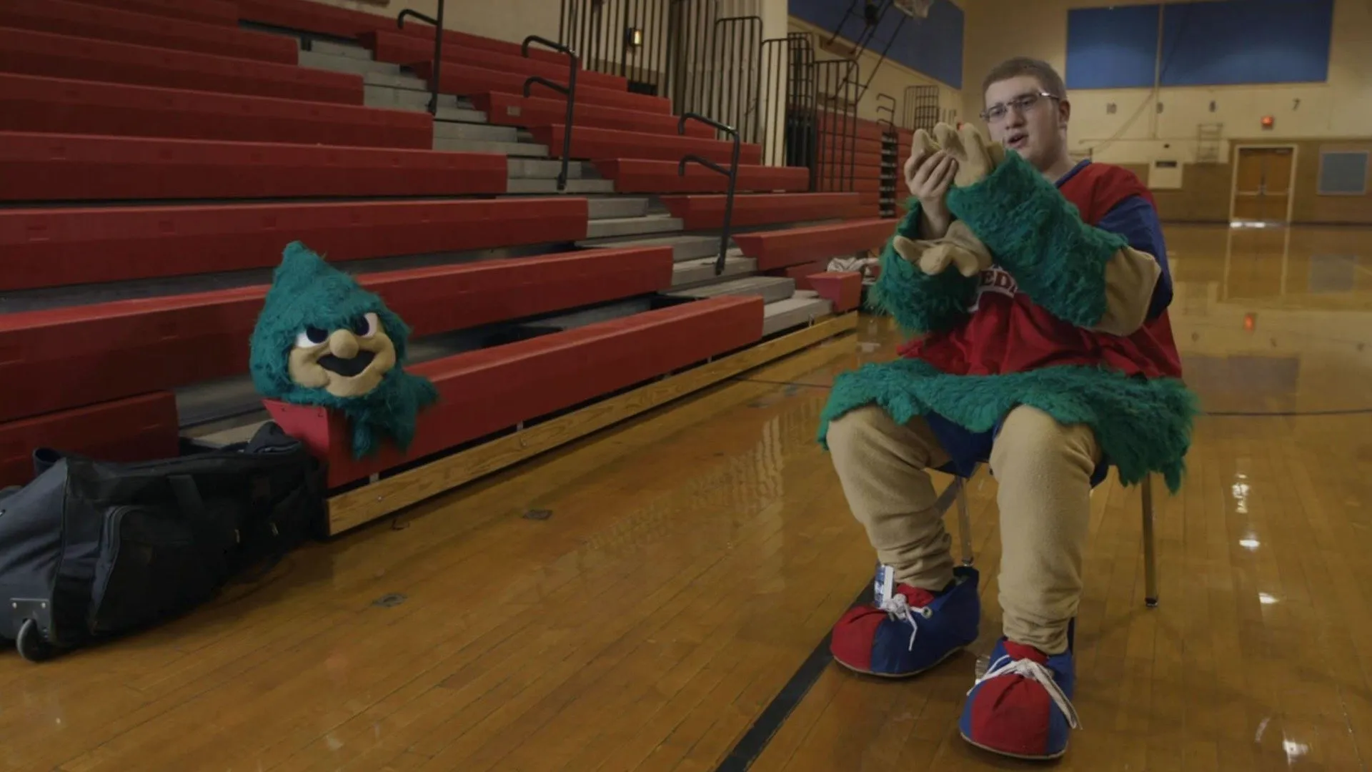 thumbnail - S1:E3 The Magic of Being a Mascot