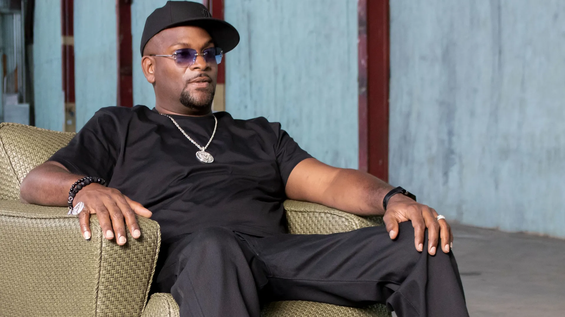 thumbnail - S1:E3 Sh*t's Real