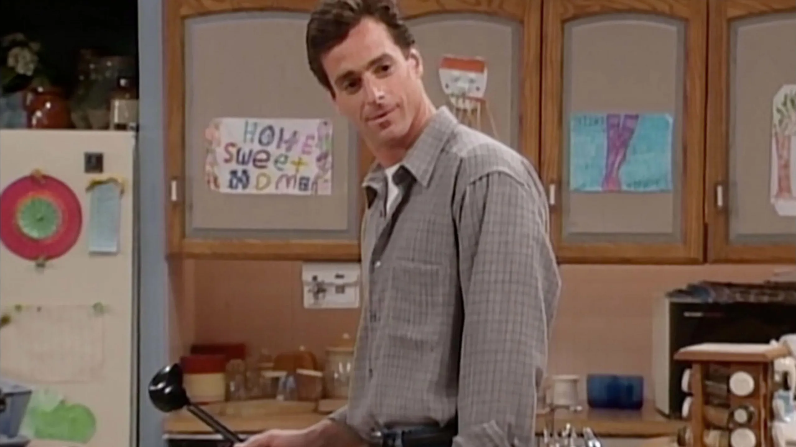 thumbnail - S8:E5 To Joey, With Love