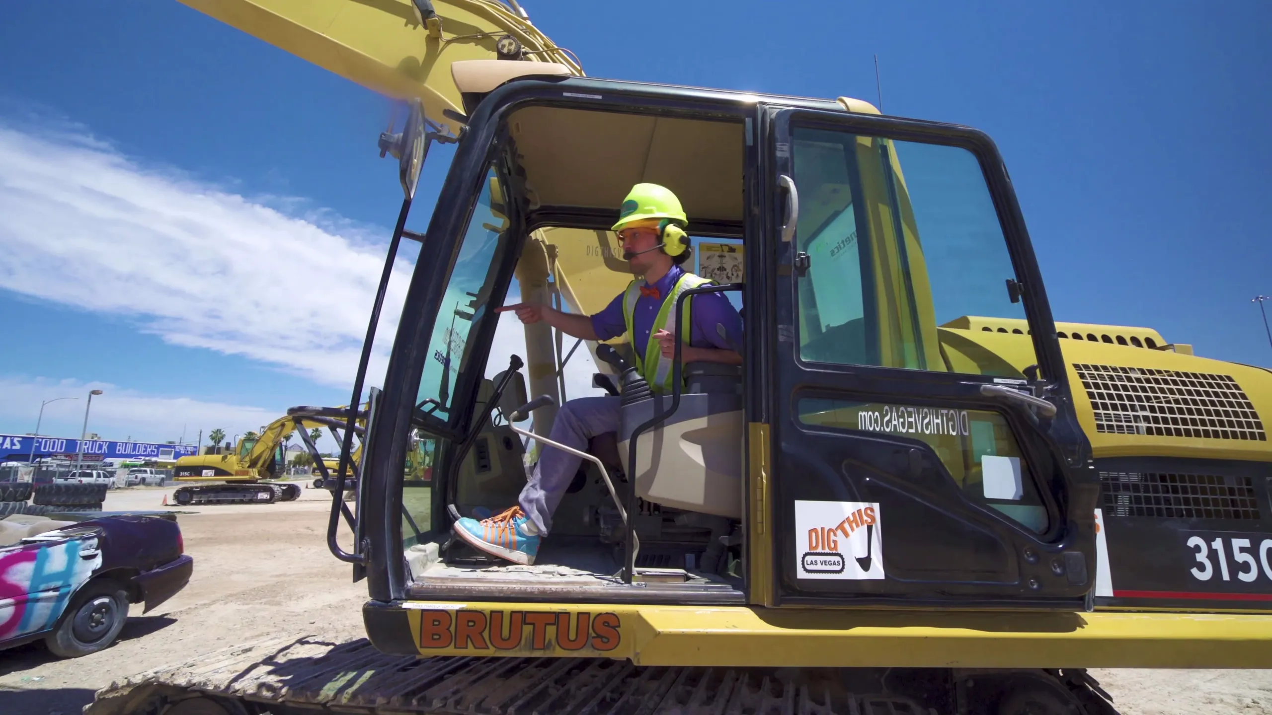 thumbnail - S1:E8 Blippi's Vehicles Volume 1