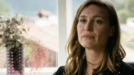 Lena Lorenz - Kreuz und Queer