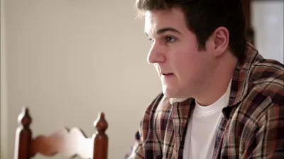 thumbnail - S2:E10 Mr. Violence