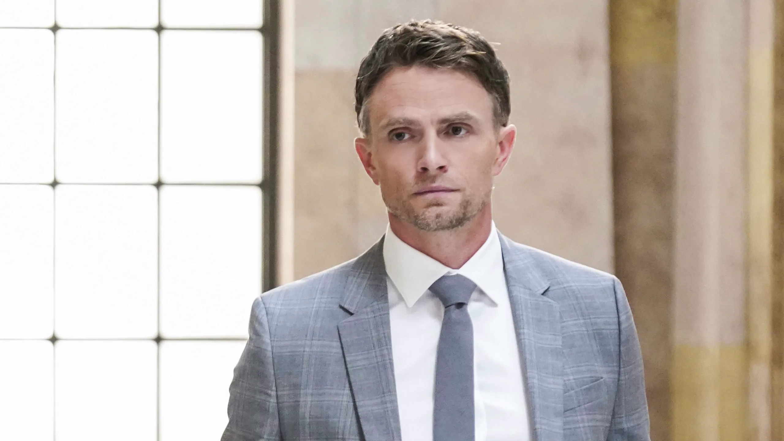 thumbnail - S1:E5 Devotees in the Courthouse of Love